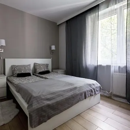 Close- Cozy Two Bedrooms Wroclaw&w3 شقة فروتسواف